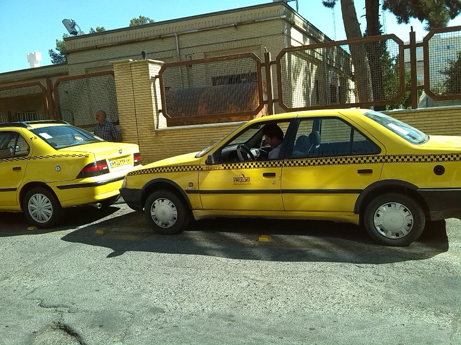 تاکسی کاشمر